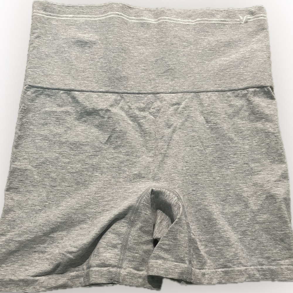 Yummie shaping boyshort